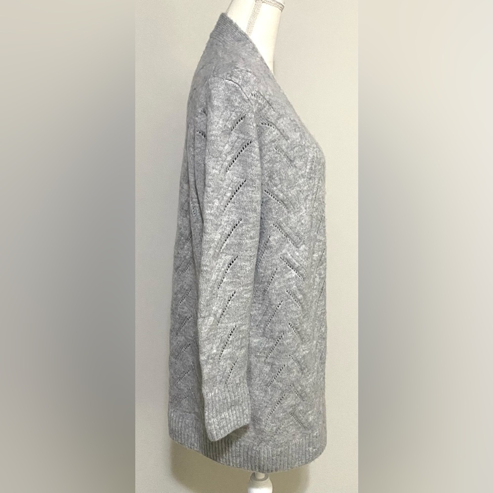 GAP Womens L Solid Gray Long Wool Cable Knit Cardigan Sweater Cabincore Preppy - Picture 7 of 12